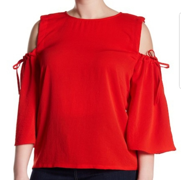 MELLODAY Cold Shoulder Red Top Plus Size - Picture 1 of 8